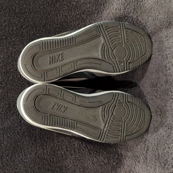 Nike Force Sky High Top Hidden Wedge Sneakers - Picture 9 of 10